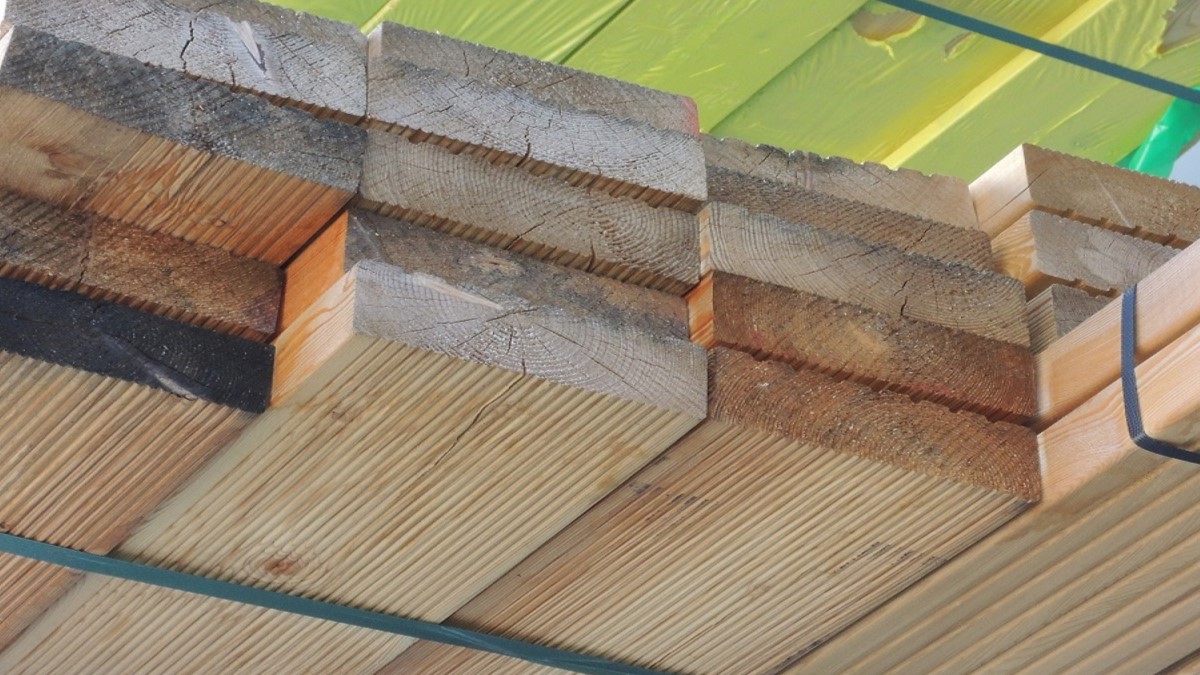 45x143mm Terrassendielen grob/fein kanadische Lärche, Länge 5,18m, Sonderposten 3962